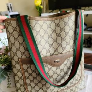 GUCCI CHERRY LINE TOTE BAG